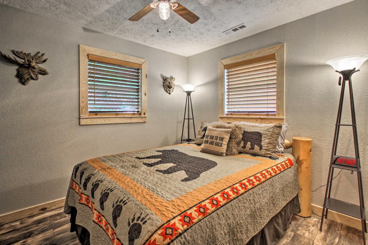 Secluded Cabin With Hot Tub, 3 Mi To Pigeon Forge! Sevierville Exterior photo